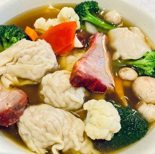 Wor Wonton Soup 窩雲吞